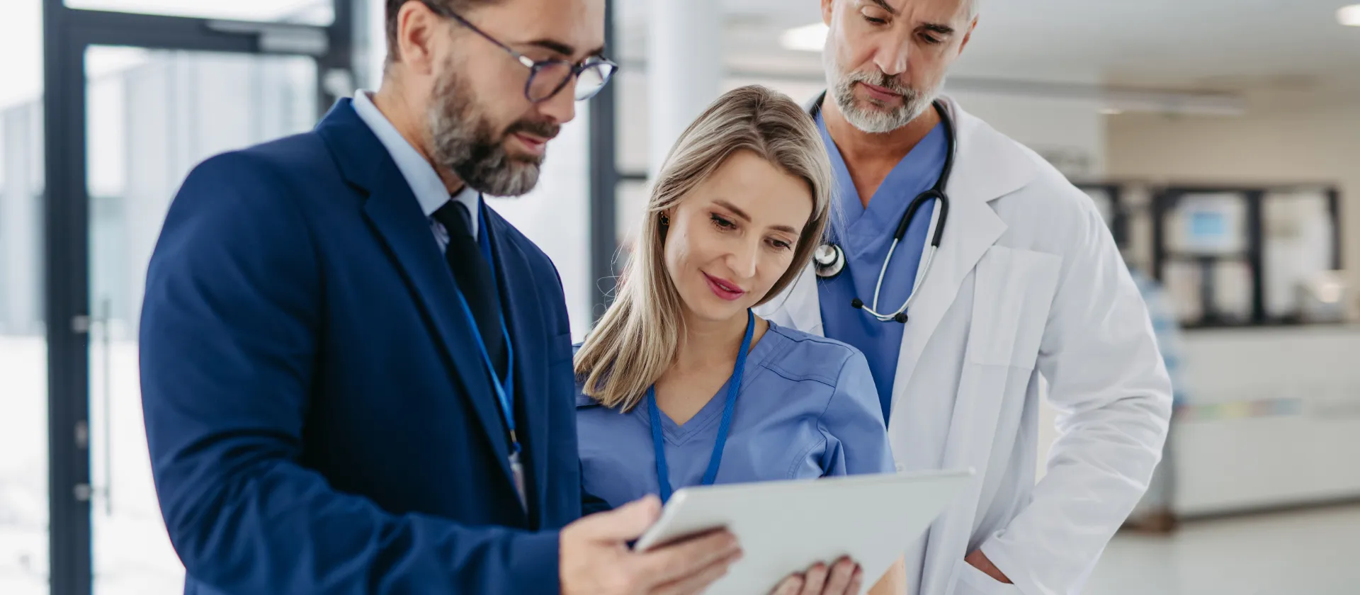 mia - Beitrag Lünendonk Handbuch Consulting CEX