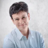 Porträt von Sabine Komus