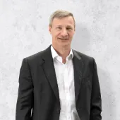 Porträt von Dr. Andreas Röttgermann